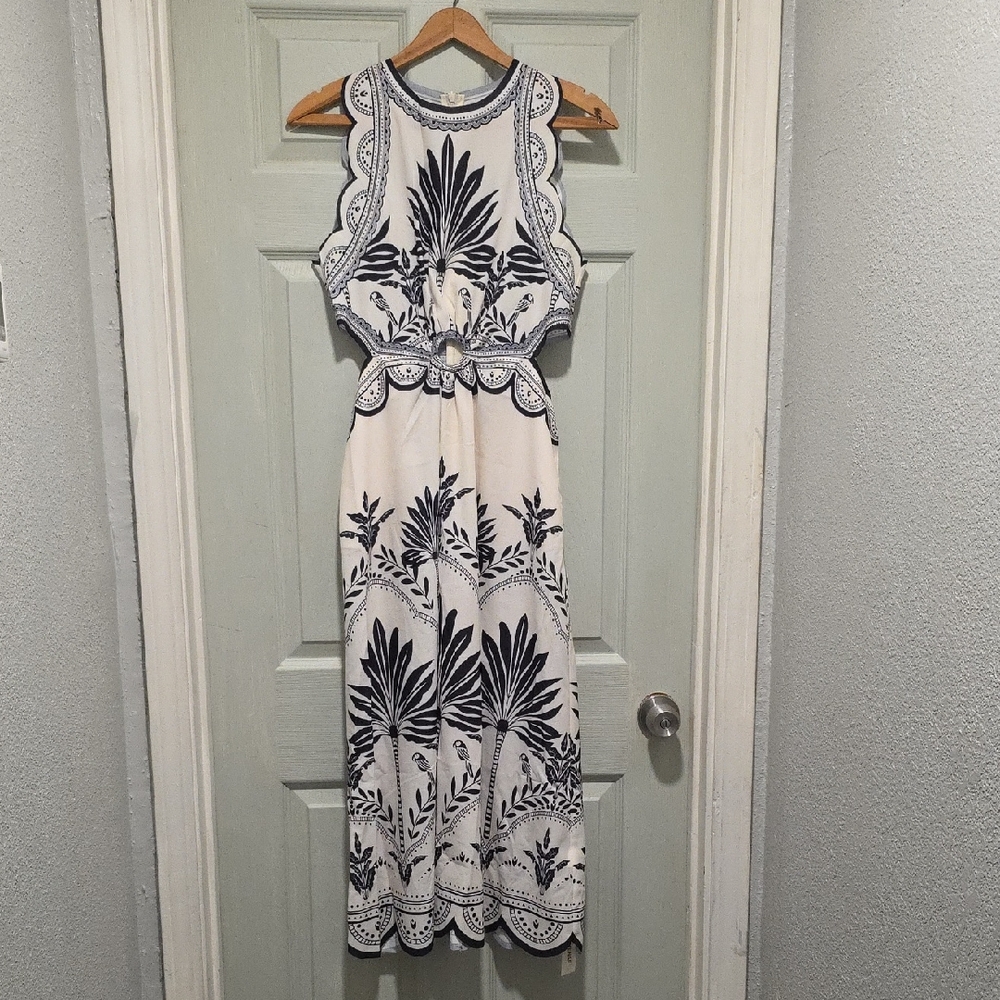 Commense Boho Floral Cut-Out White Floral Midi Dress